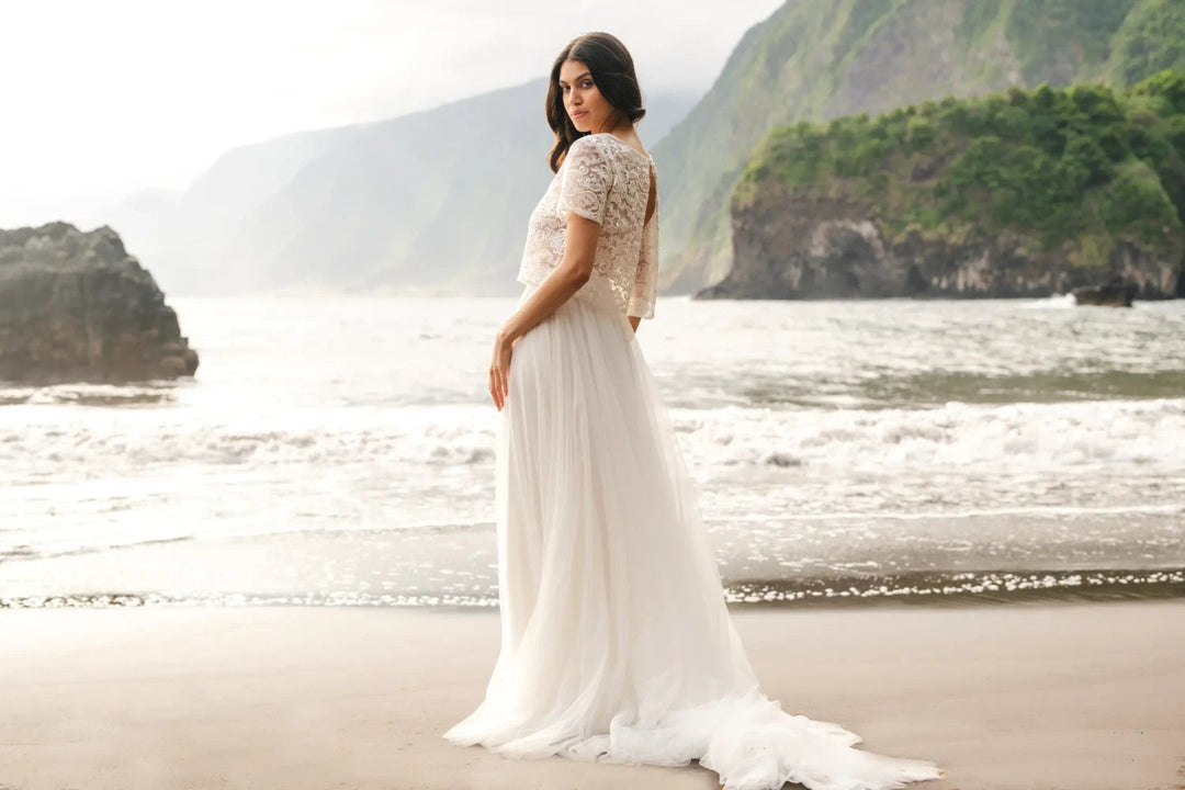 Top de mariée Marisol BK138 dentelle sequins dos noué Novias vue 4