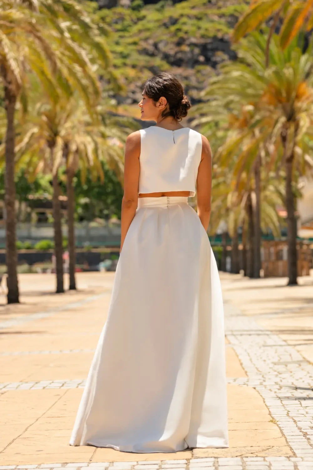 Top de mariée Montiel B98 satin épais crop top Novias vue 4