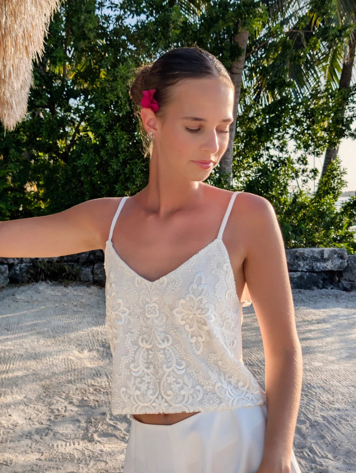 Top de mariée Olena BK142 dentelle française fines bretelles Novias vue 3