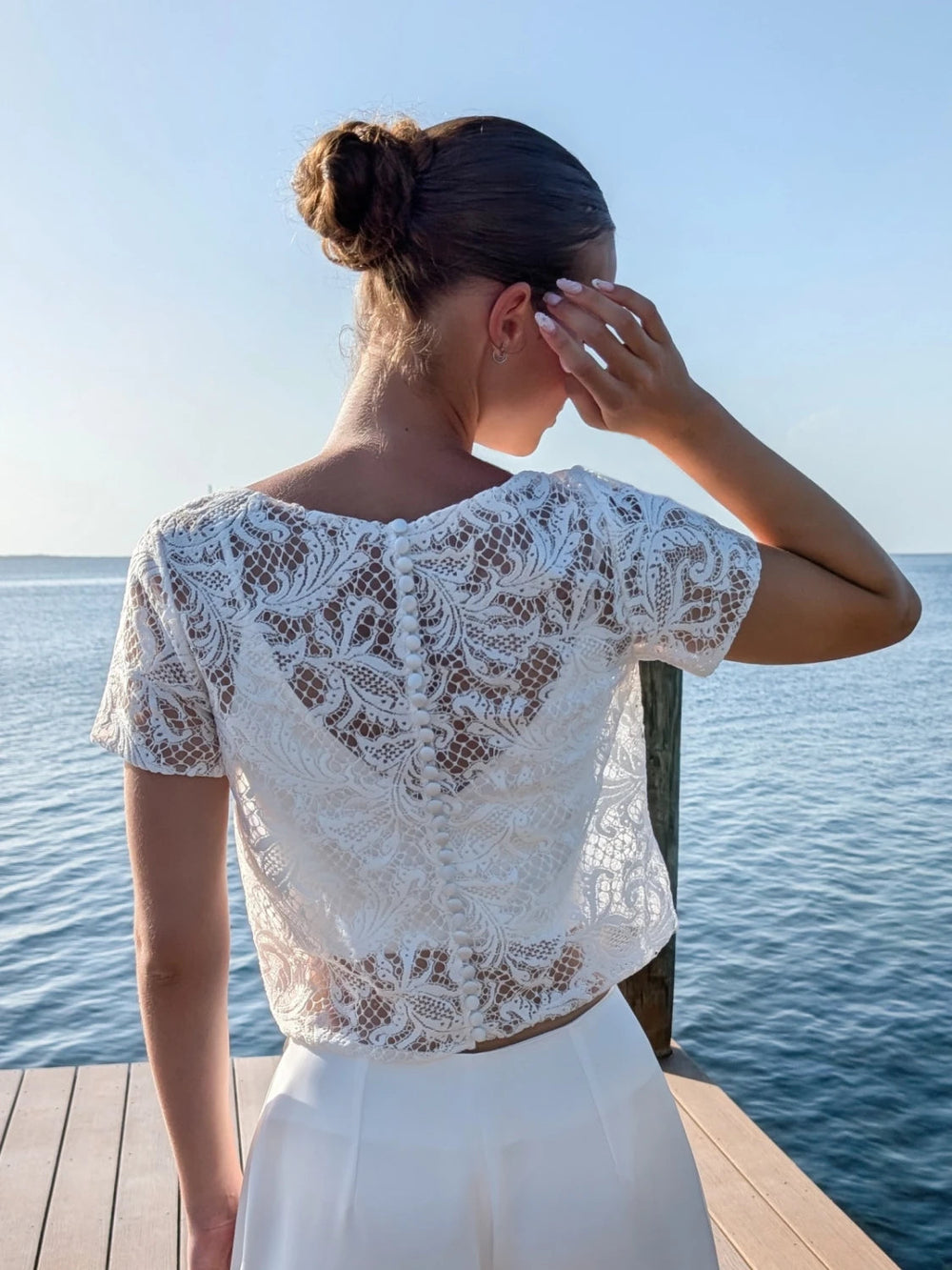 Top de mariée Olga BK141 dentelle française encolure bateau Novias vue 3