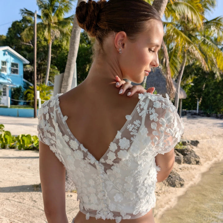 Top de mariée Otylia BK143 dentelle fleurs 3D col V Novias vue 2