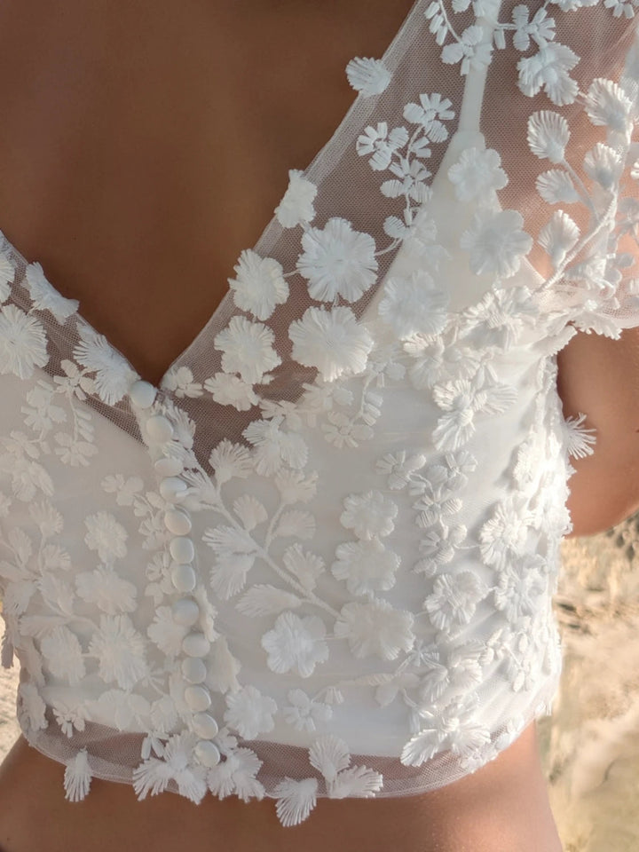 Top de mariée Otylia BK143 dentelle fleurs 3D col V Novias vue 5