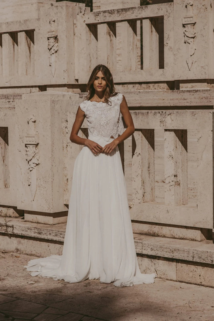 Top de mariée Rhianna BK102 dentelle française encolure bateau Novias vue 6