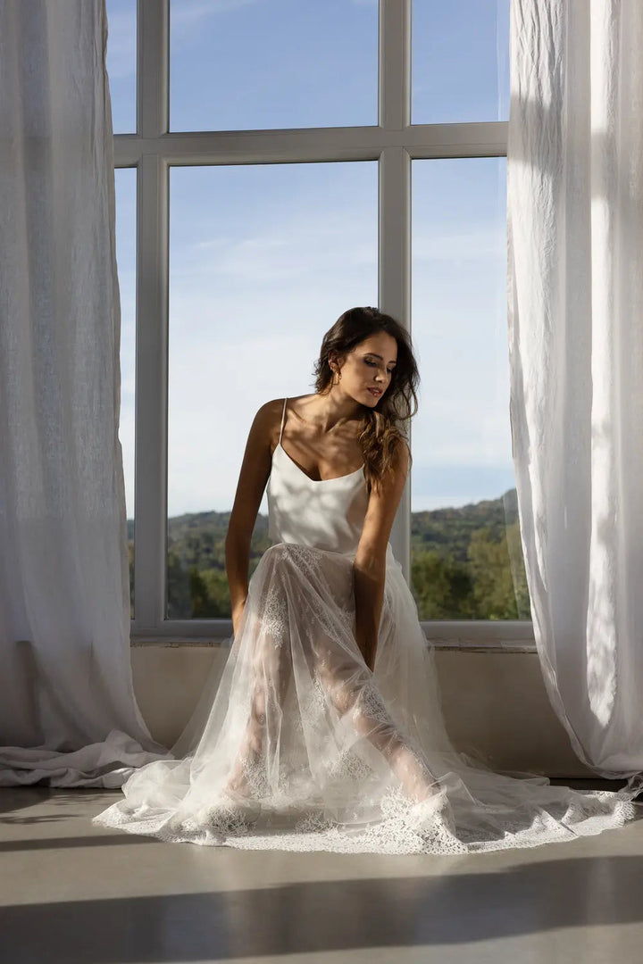 Top de mariée Tamara B85 georgette fines bretelles Novias vue 3