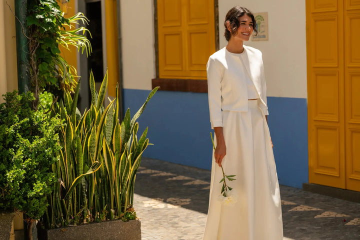 VESTE DE MARIÉE EN SATIN MANCHES 3/4 - MERIDA B99 Novias