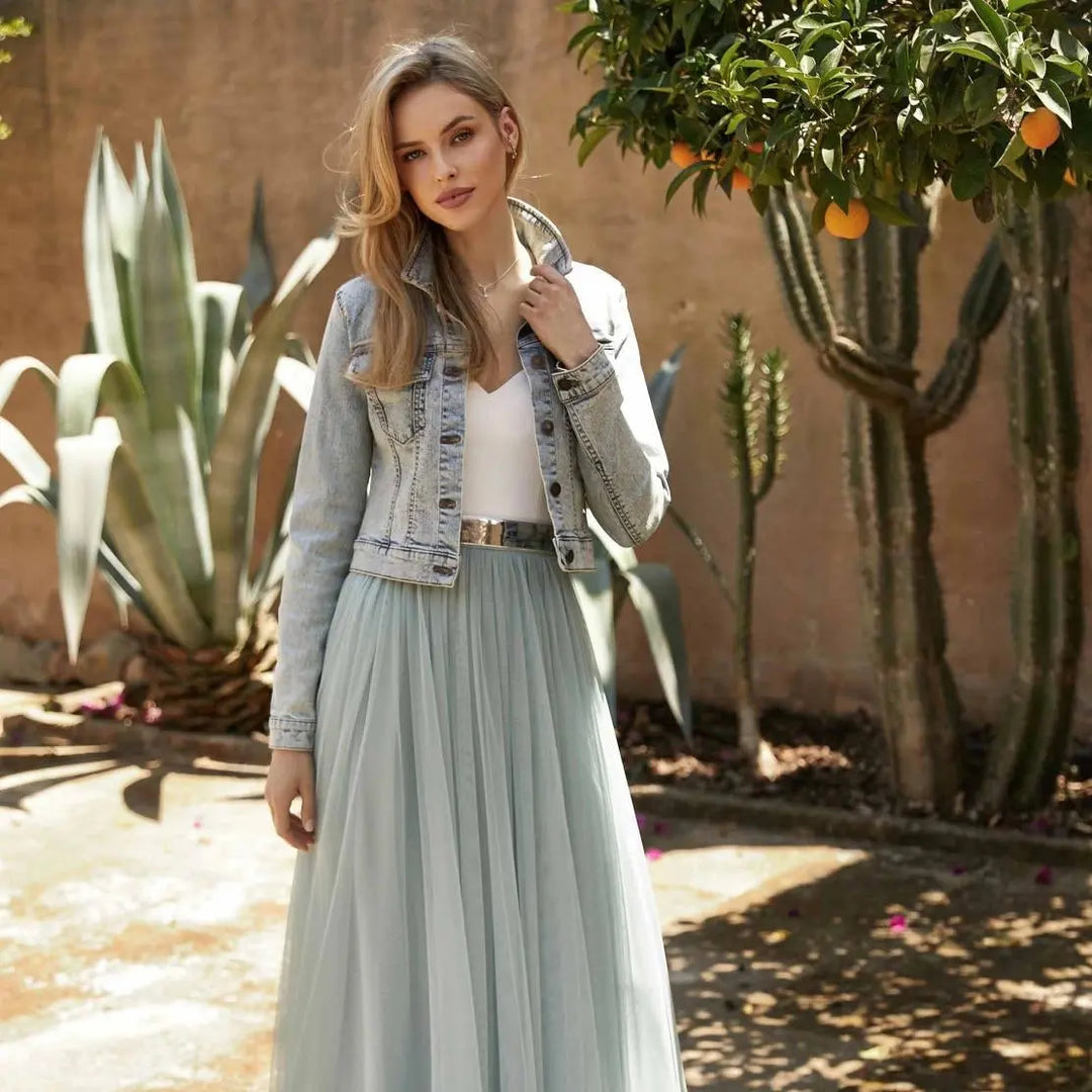 VESTE JEAN MARIÉE COURTE ET CINTRÉE — E381 BIANCO EVENTO