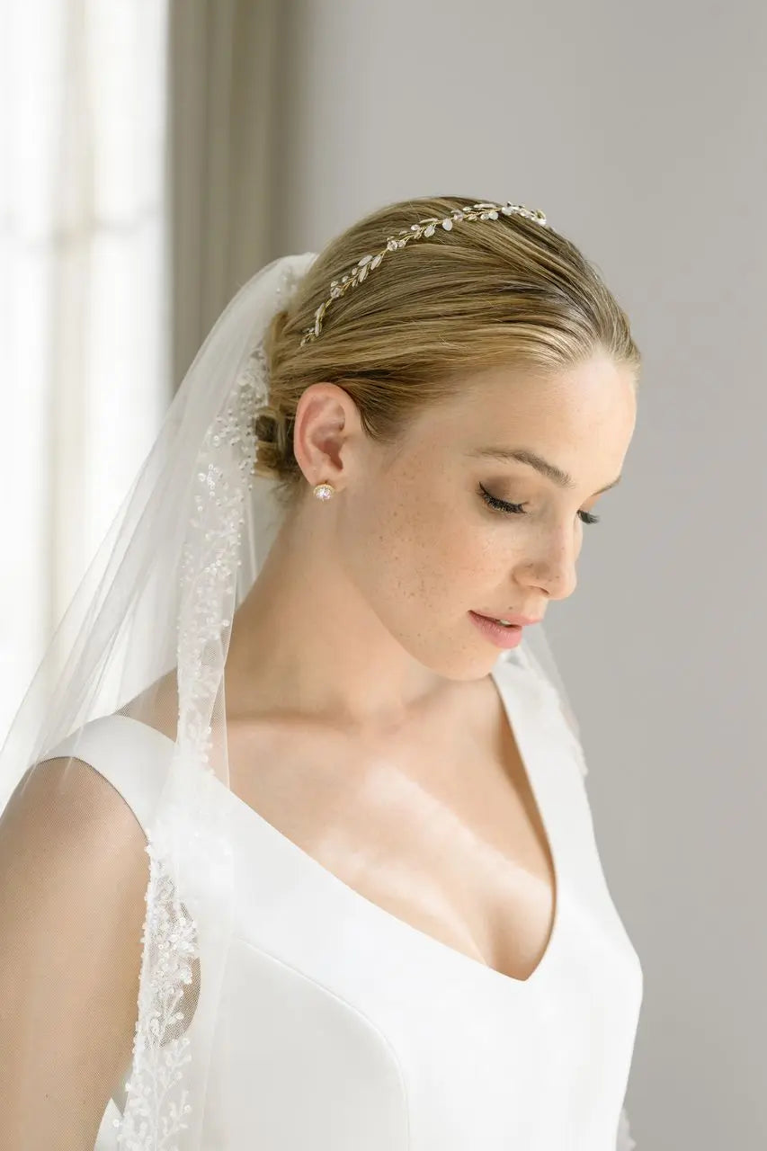 VIGNE CAPILLAIRE MARIAGE CRISTAUX & FEUILLES – PLAQUÉ OR HB221186 G.Westerleigh