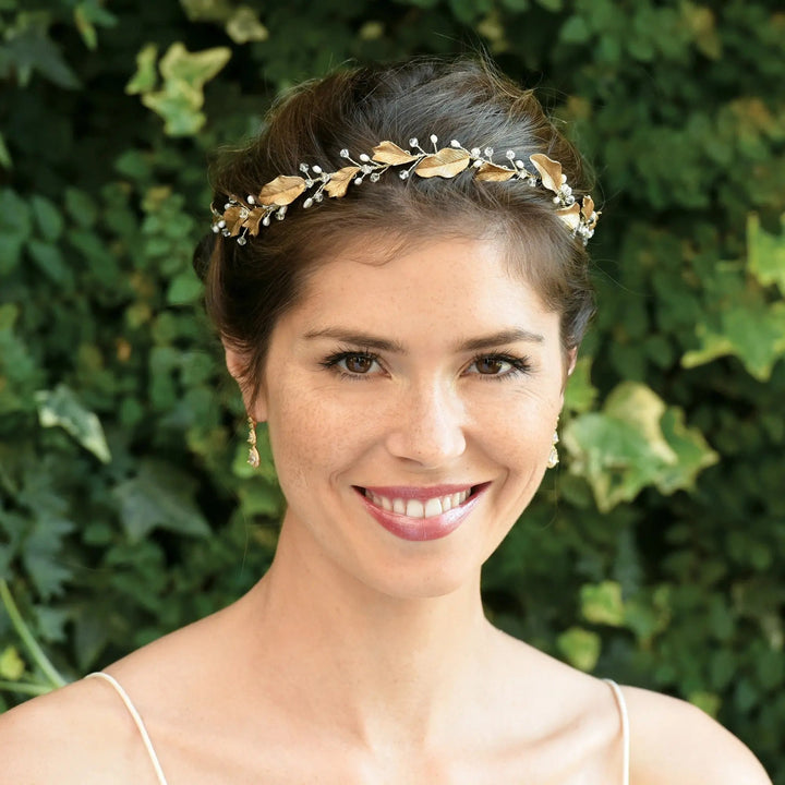 VIGNE DE CHEVEUX CYBELE – FEUILLAGE BRONZE, PERLES D’EAU DOUCE ET CRISTAUX Ivory and co