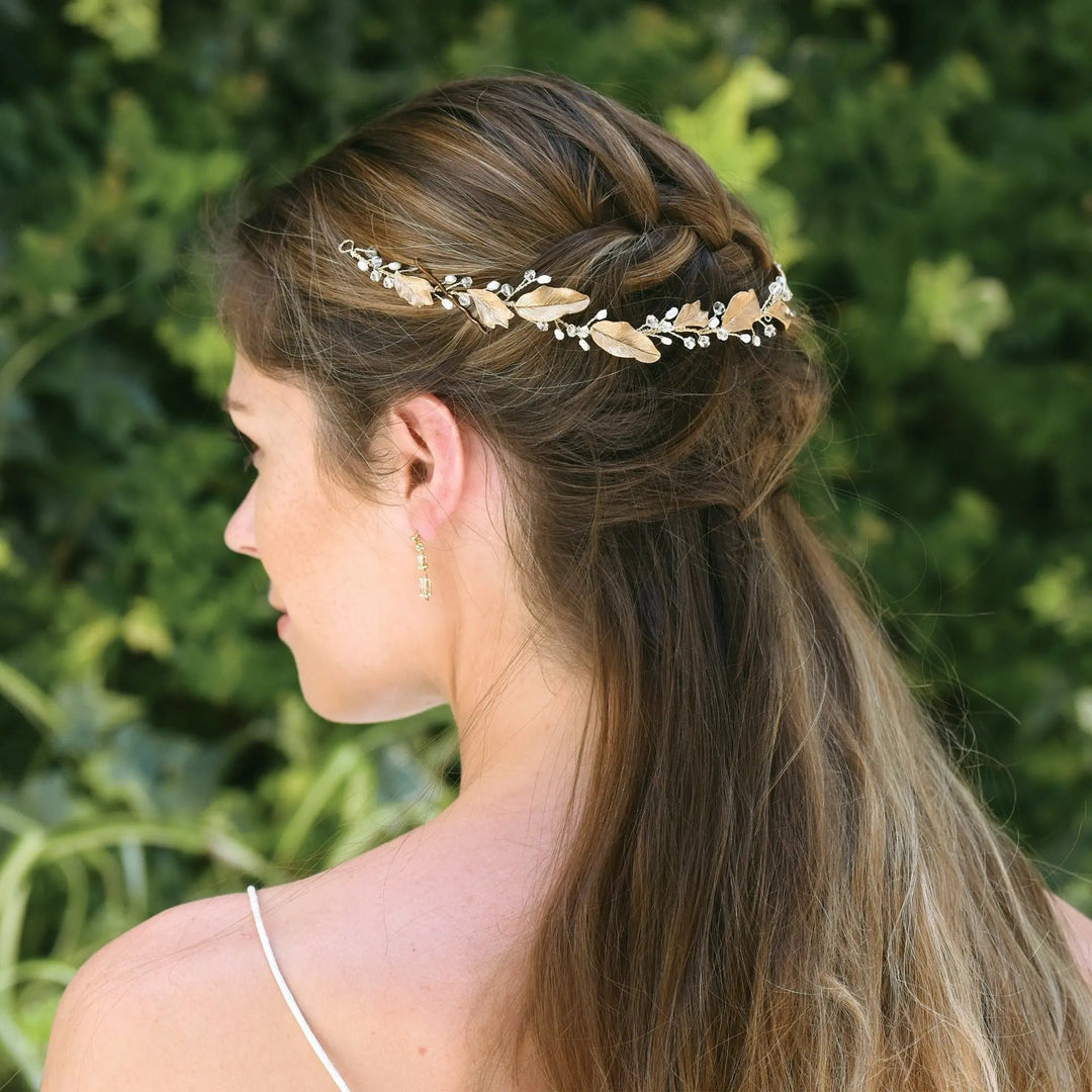 VIGNE DE CHEVEUX CYBELE – FEUILLAGE BRONZE, PERLES D’EAU DOUCE ET CRISTAUX Ivory and co