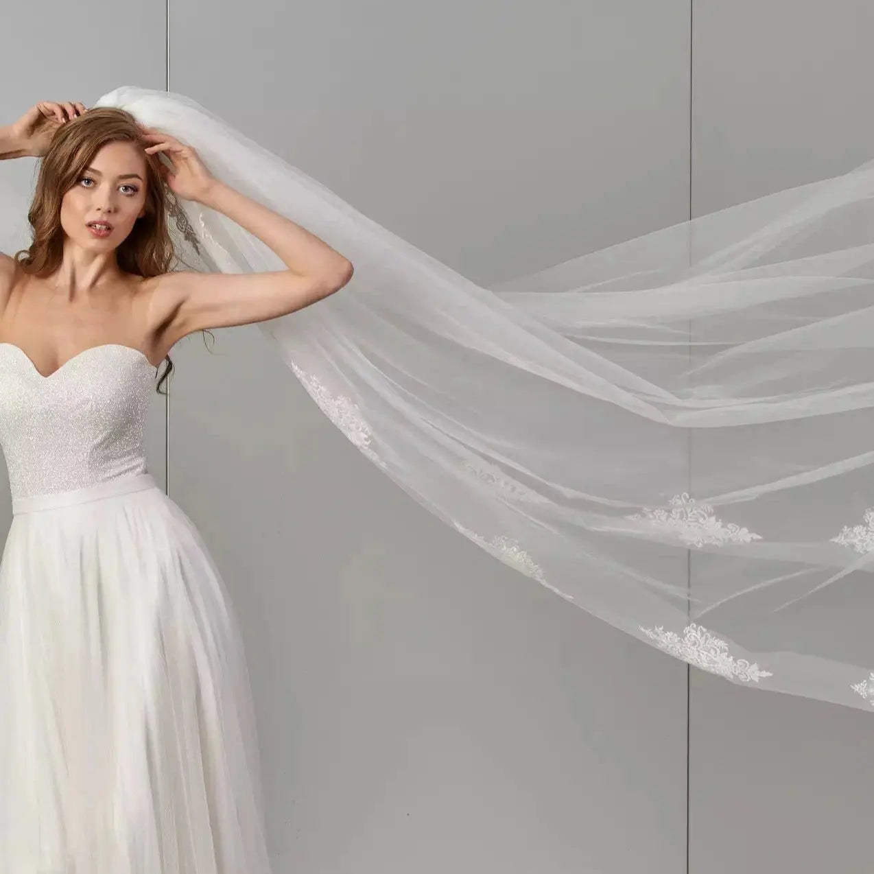 VOILE DE MARIÉE APPLICATIONS DENTELLE ALMA WD69 Novias