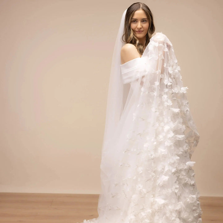 VOILE DE MARIÉE CATHÉDRALE 300 CM À FLEURS 3D – VOILE COUTURE D’EXCEPTION | PBV9083 THE PERFECT BRIDAL COMPANY