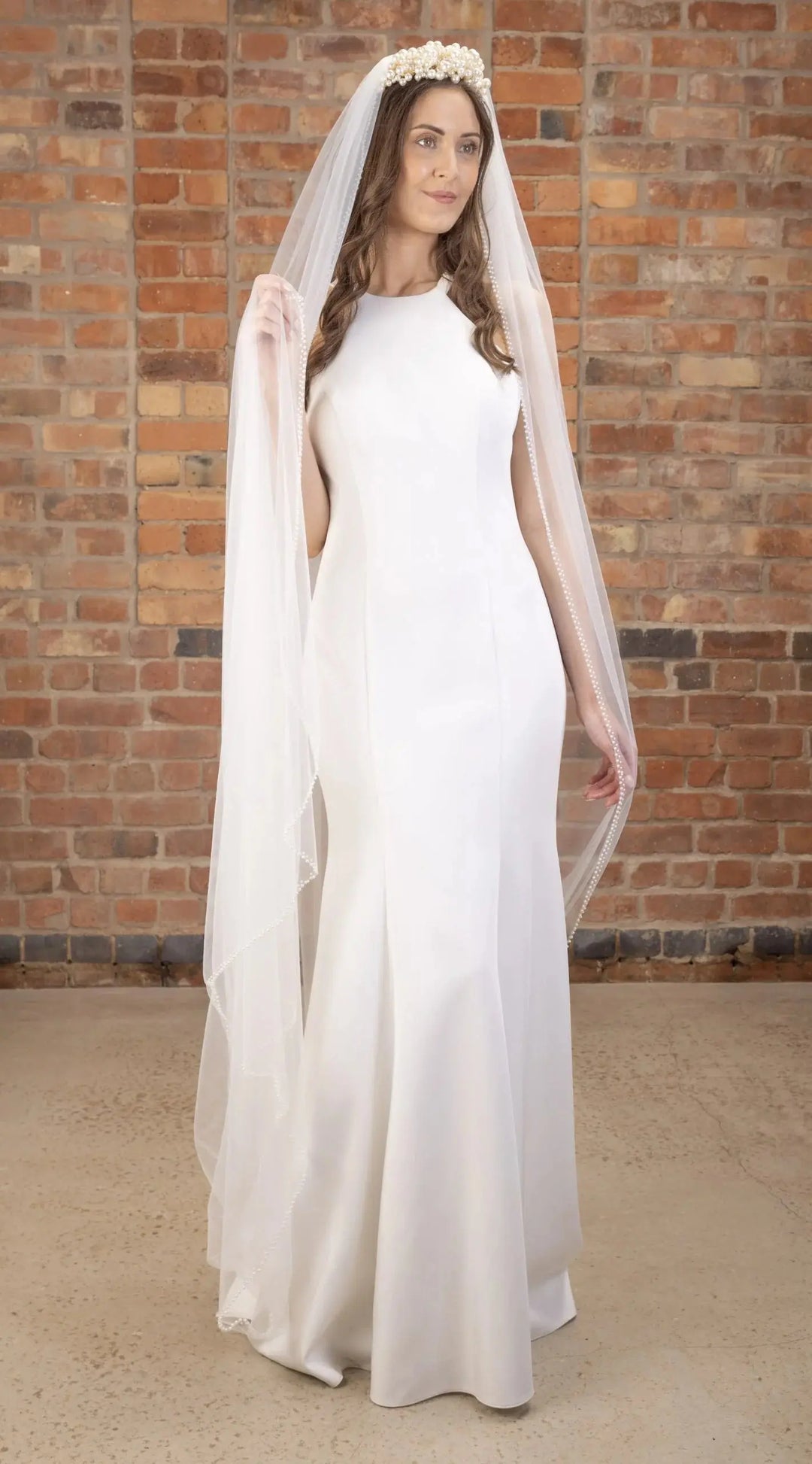 VOILE DE MARIÉE CATHÉDRALE 300 CM EN TULLE IVOIRE À BORDURE PERLÉE | PBV9054 THE PERFECT BRIDAL COMPANY