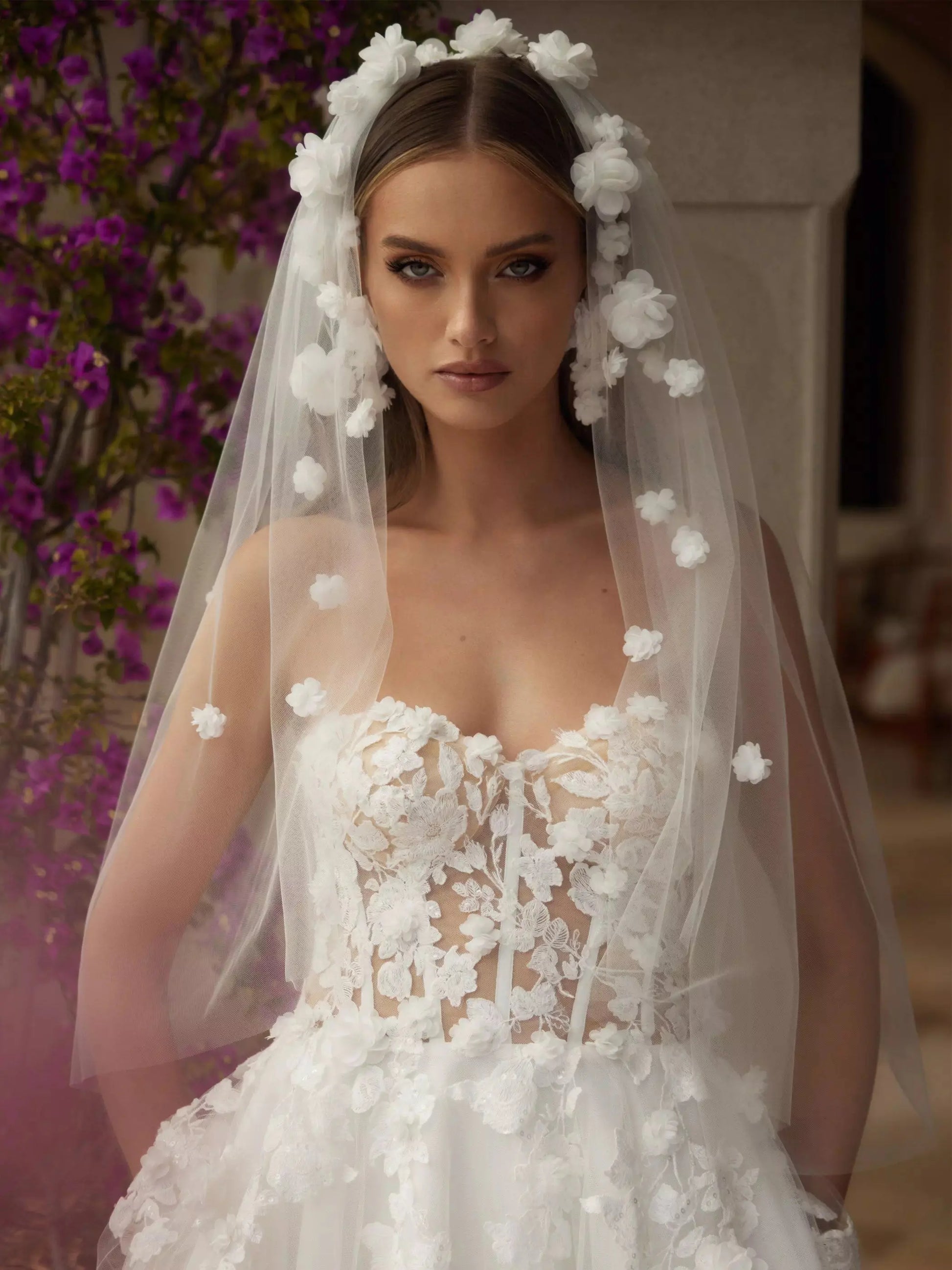 VOILE DE MARIÉE COURT FLEURS 3D S493 Bianco Evento