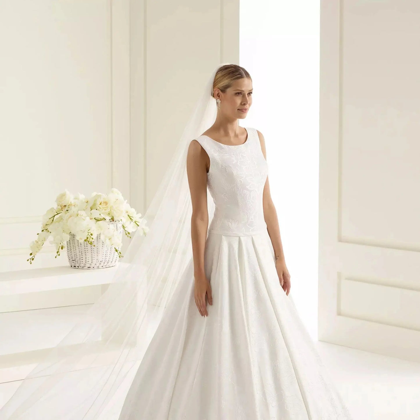 VOILE DE MARIÉE LONG SIMPLE EN TULLE S226 Bianco Evento