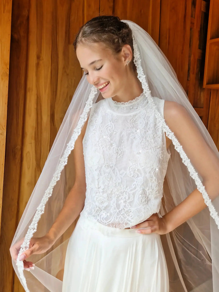VOILE DE MARIÉE  TULLE IVOIRE À BORDURE EN DENTELLE ET PERLES - MILAN WD114 Novias