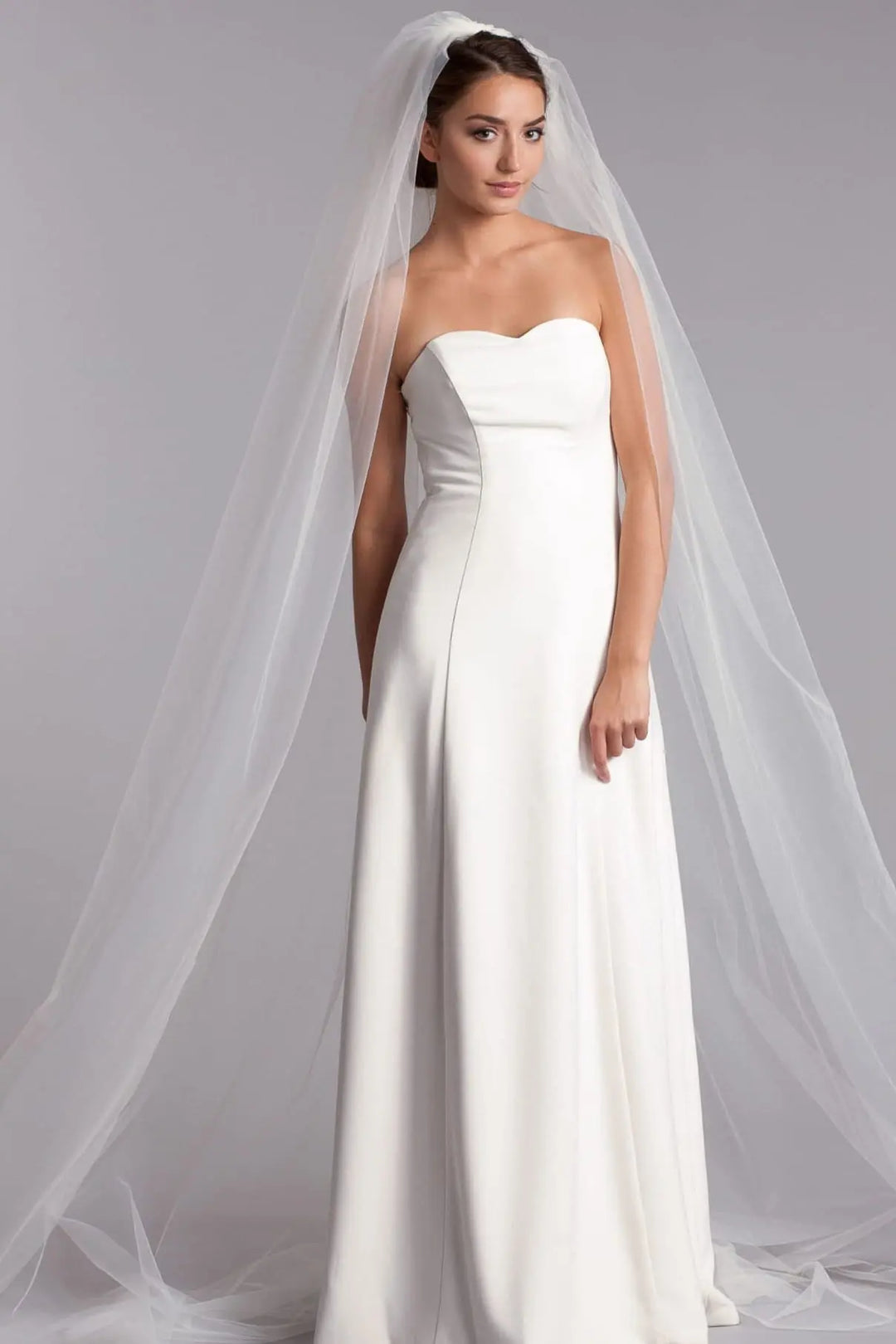 VOILE MARIÉE CATHÉDRALE TULLE SOUPLE IVOIRE 270 CM – WD1 Novias