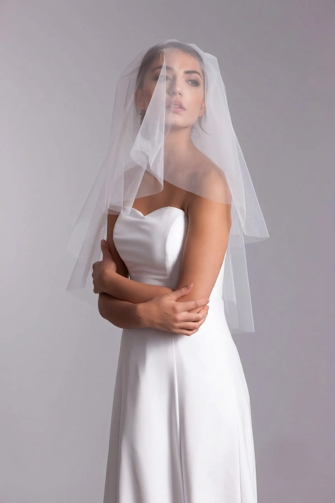 VOILE MARIÉE COURT DEUX COUCHES TULLE IVOIRE 75 CM – CLARA W5 Novias
