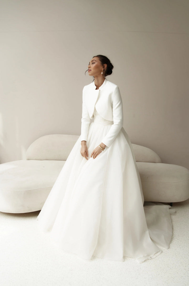 Veste de mariée courte – col officier, laine et cachemire – WJ04 Artpodiumstudio