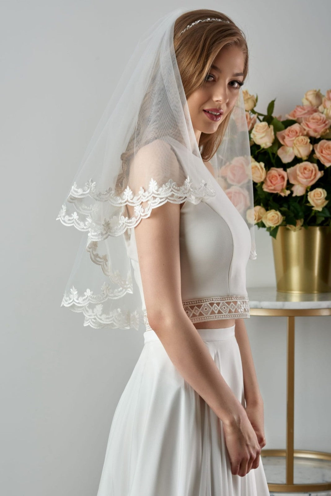 Voile de mariée Aline WK41 porté en deux couches, dentelle à sequins