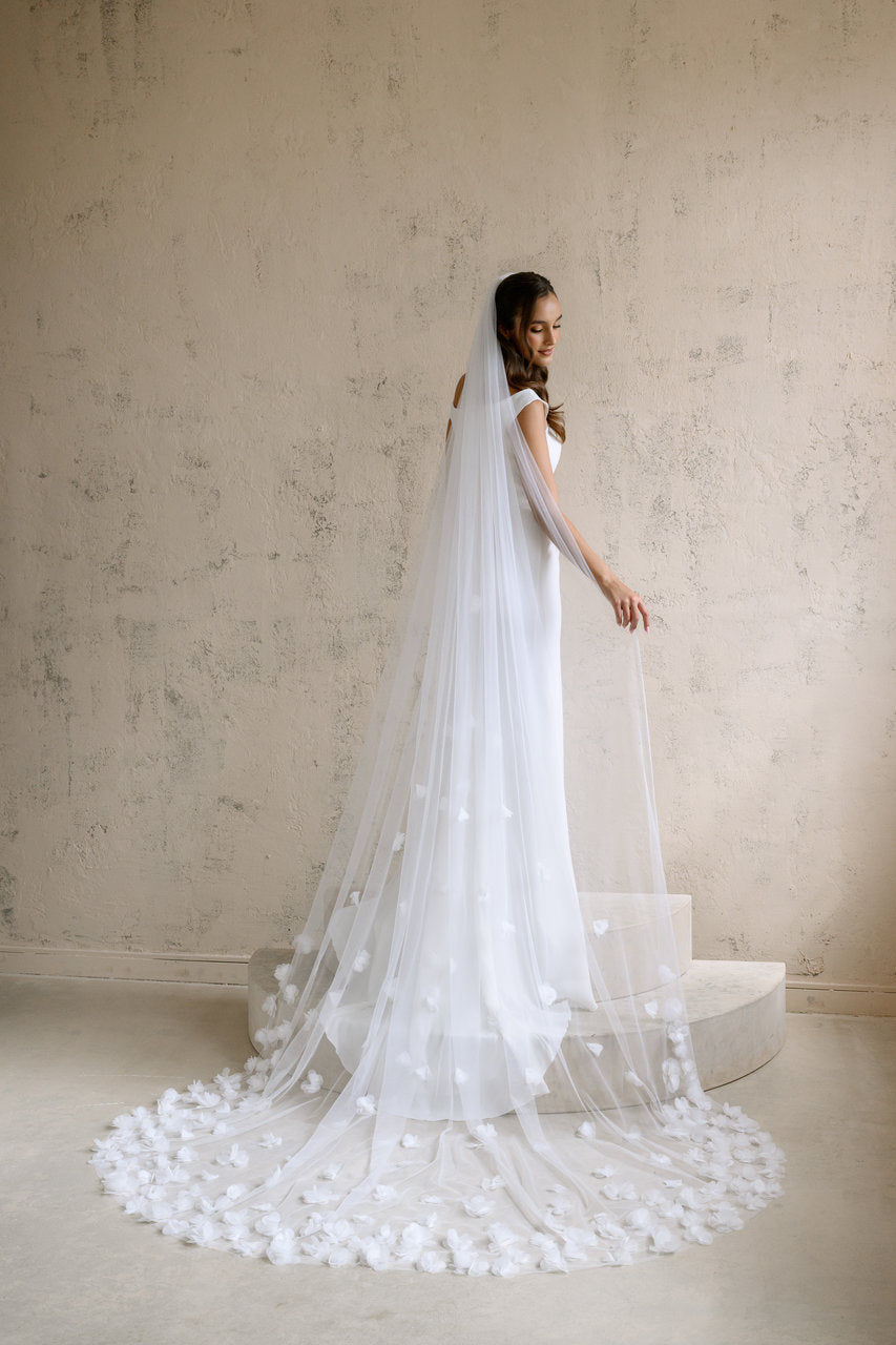 Voile de mariée Aurea 300 cm, fleurs 3D, photo 1