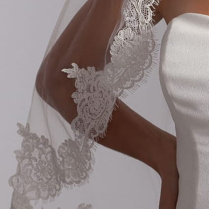 Voile de mariée Calypso WK17 mantille dentelle 100 cm Novias vue 2