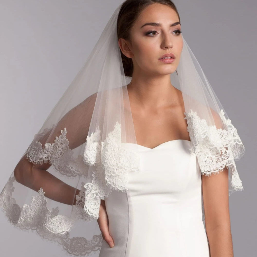 Voile de mariée Carmen WK16 deux couches bordure dentelle Novias