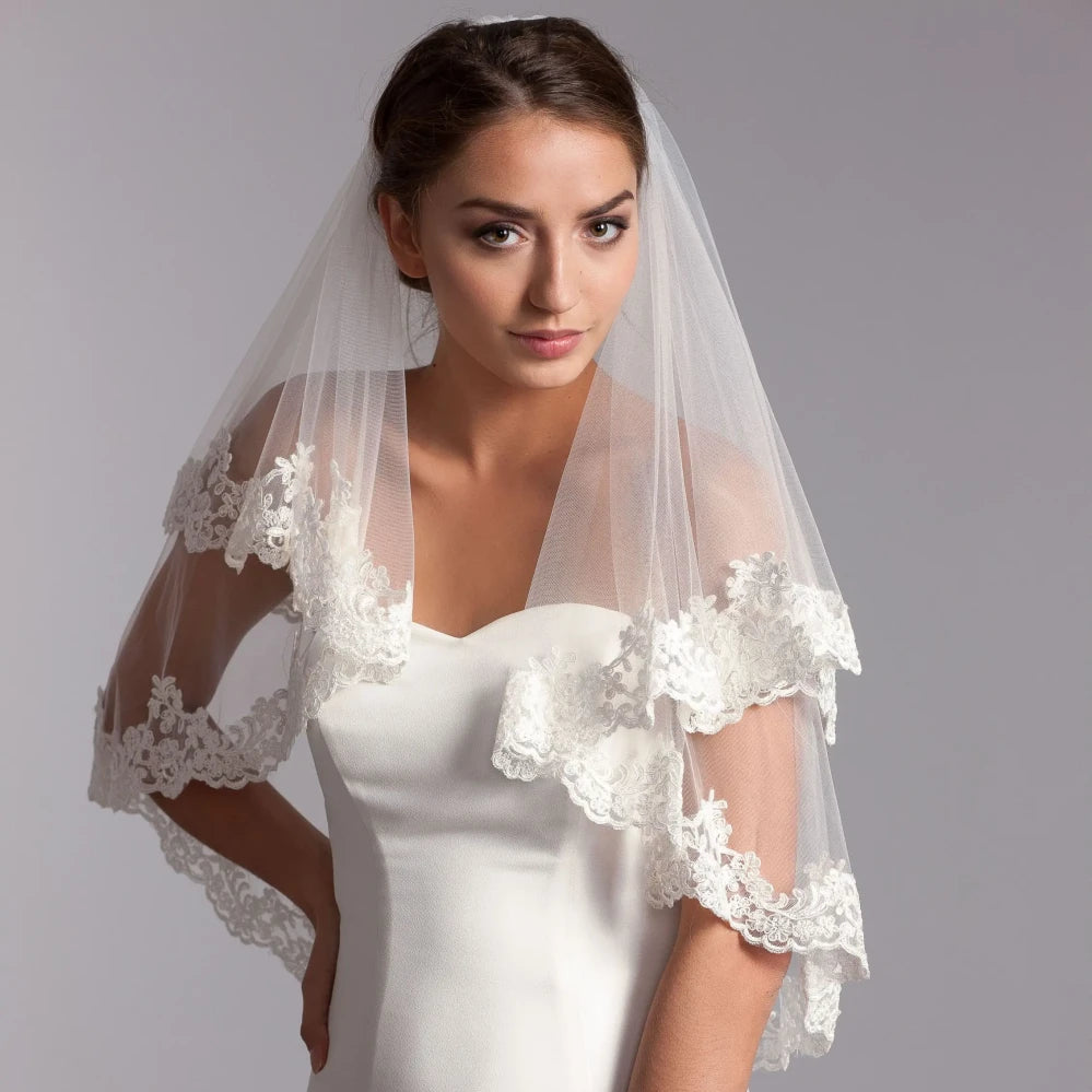 Voile de mariée Constanza WK2 deux couches dentelle fleurie Novias