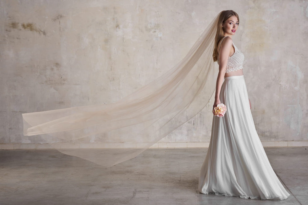 Voile de mariée Dusty WD59 porté, tulle beige