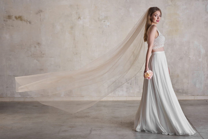 Voile de mariée Dusty WD59 porté, tulle beige