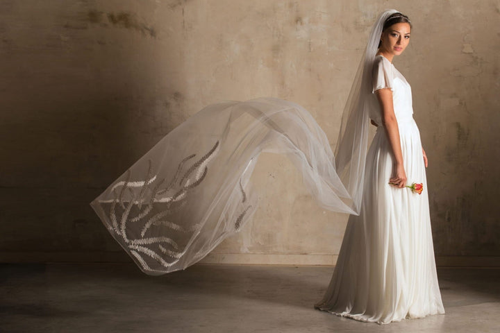Voile de mariée Dylan WD52 porté, applications dentelle