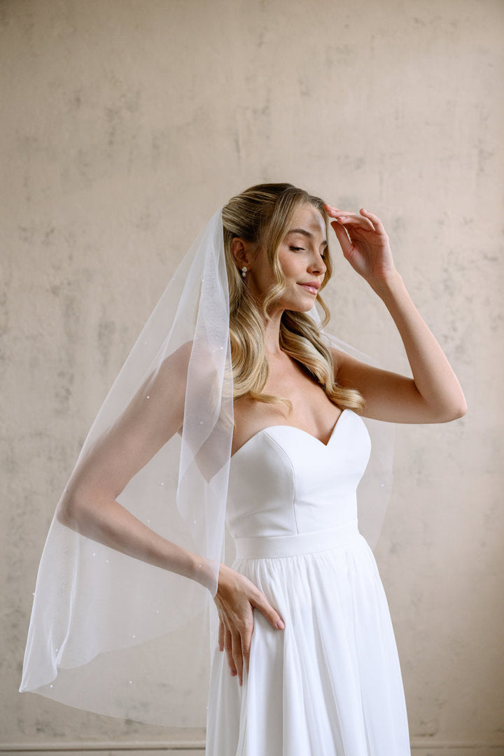 Voile de mariée Evelis 92 cm, tulle souple, main à la coiffure