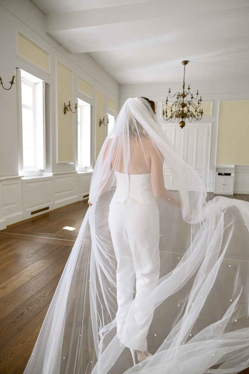Voile de mariée Isola 300 cm, tulle en mouvement