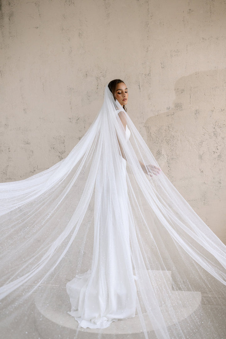 Voile de mariée Odessa 300 cm, traîne vue de dos