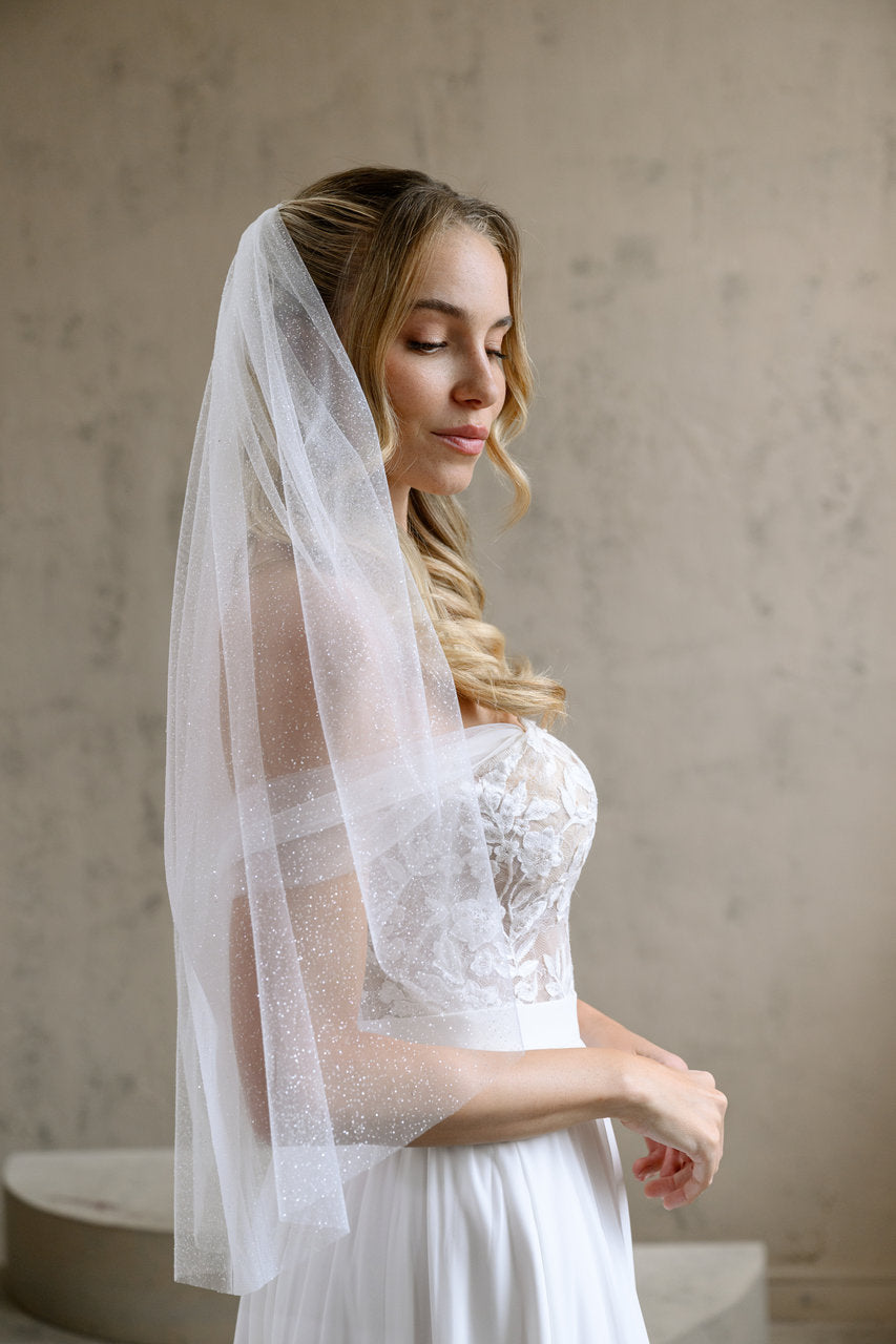 Voile de mariée Ophelia 80 cm, vue de profil