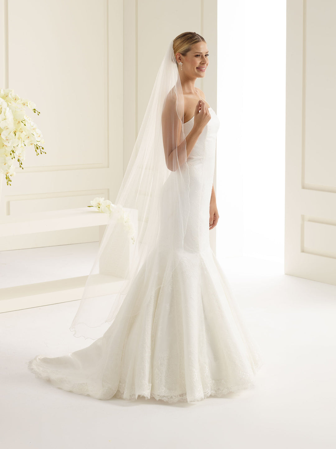 Voile de mariée chapelle 170 cm en tulle uni ivoire à bordure festonnée S121 Bianco Evento