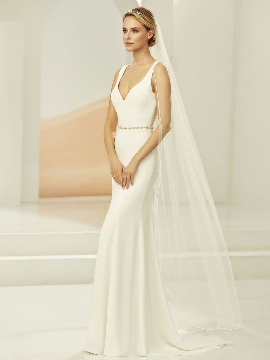 Voile de mariée chapelle 170 cm en tulle souple ivoire à bord rouloté S402 Bianco Evento