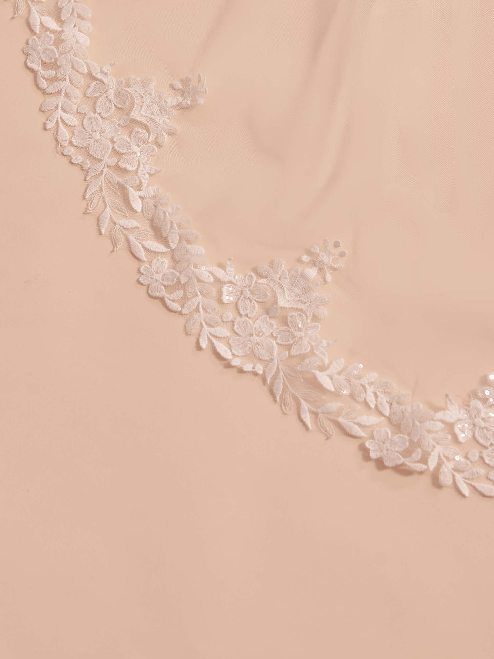 Voile de mariée S407 – bordure dentelle, tulle souple, 250 cm BIANCO EVENTO
