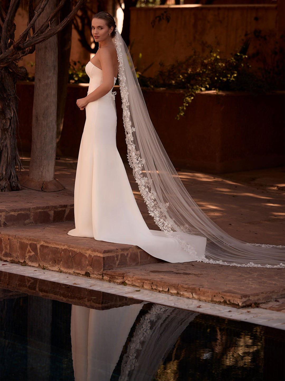 Voile de mariée S541 en tulle doux ivoire, longueur cathédrale 300 cm