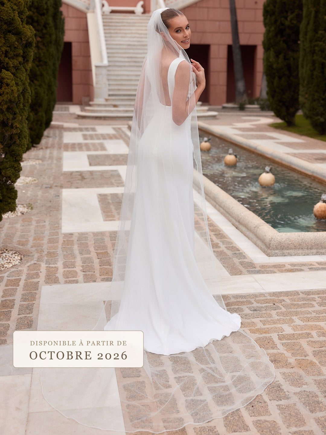 Voile de mariée cathédrale 300 cm en tulle pailleté ivoire à bordure de perles de verre S552 Bianco Evento