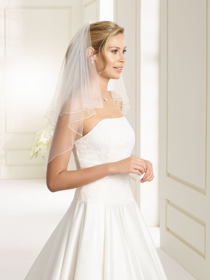 Voile de mariée 80 cm à deux couches avec rabat et bordure festonnée ivoire S71 Bianco Evento