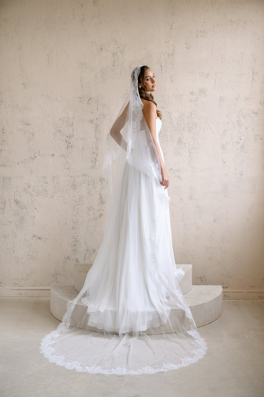 Voile de mariée Thalea 300 cm, dentelle Chantilly, photo 2