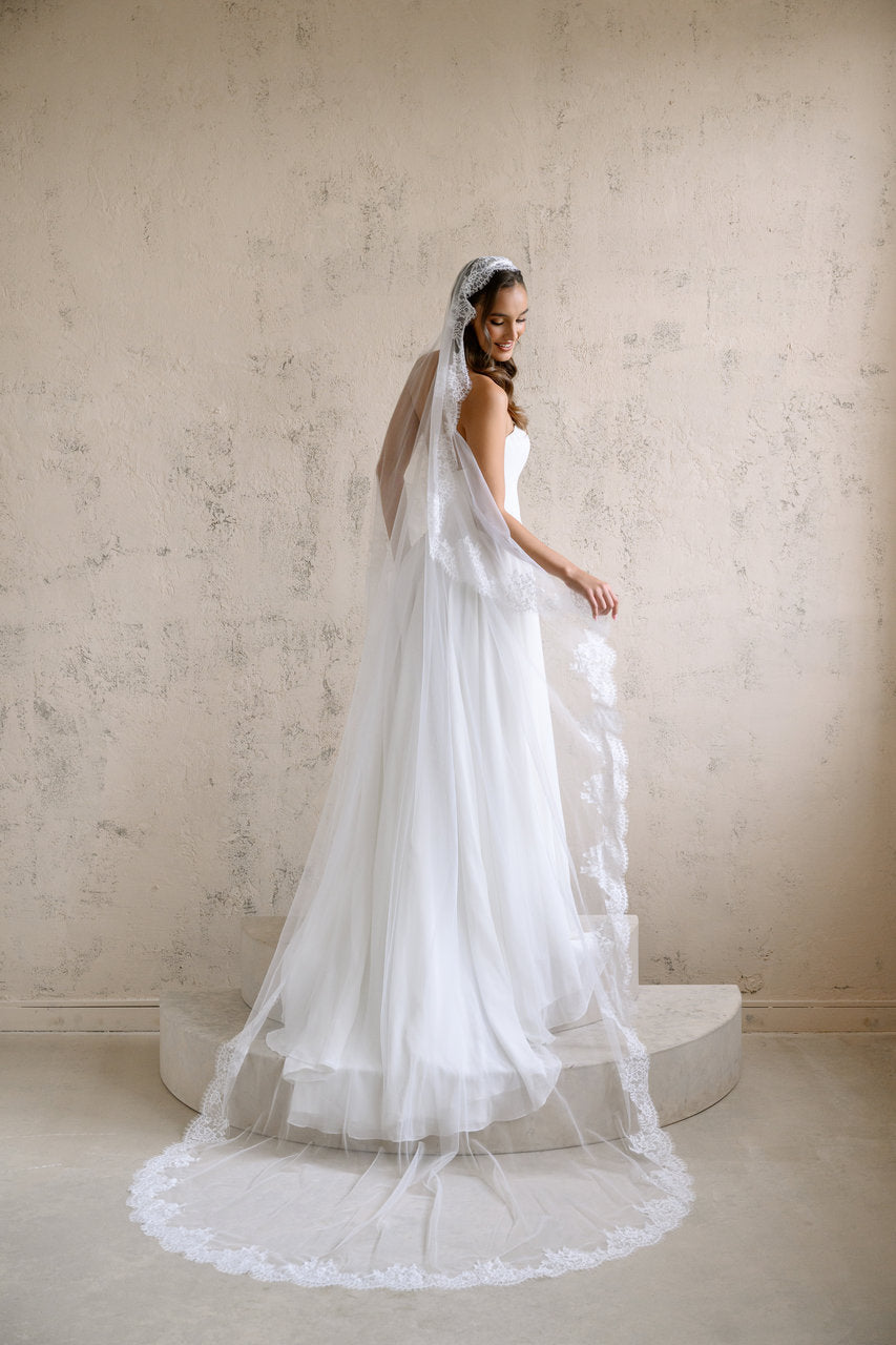 Voile de mariée Thalea 300 cm, dentelle Chantilly, photo 3