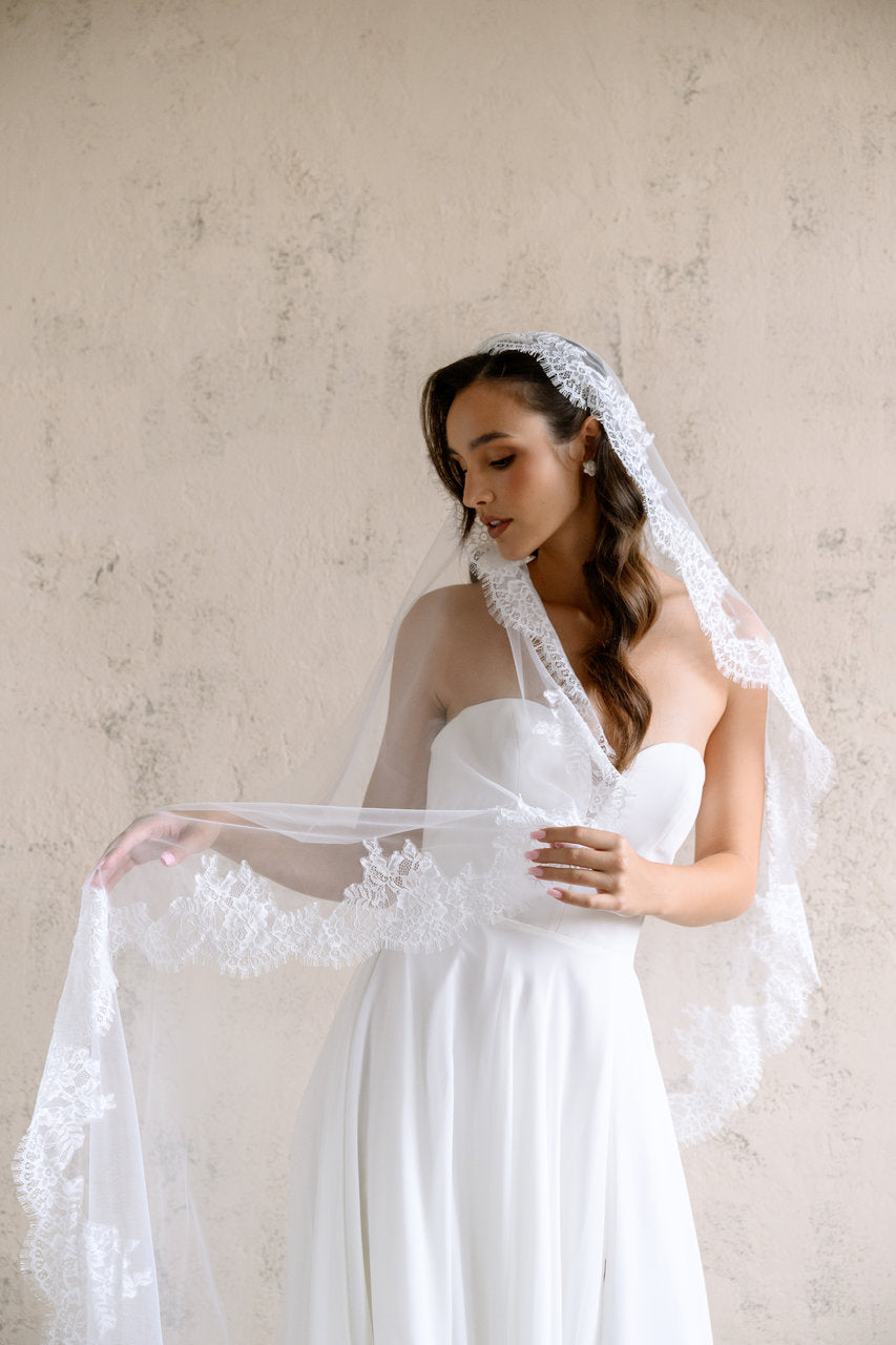 Voile de mariée Thalea 300 cm, dentelle Chantilly, photo 4
