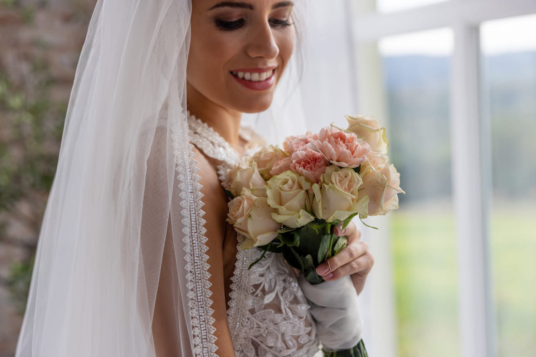 Voile de mariée Tora WD75 porté, dentelle perlée