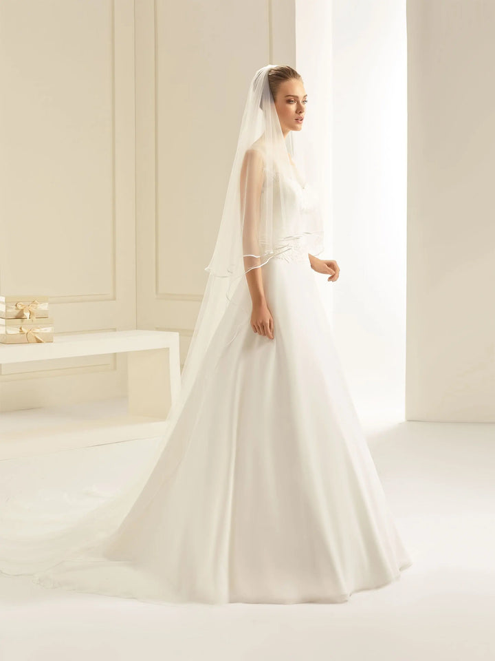 Voile simple en tulle souple et fine bordure en satin longueur  3 mètre Mas accessoires revendeur officiel Back to Glam