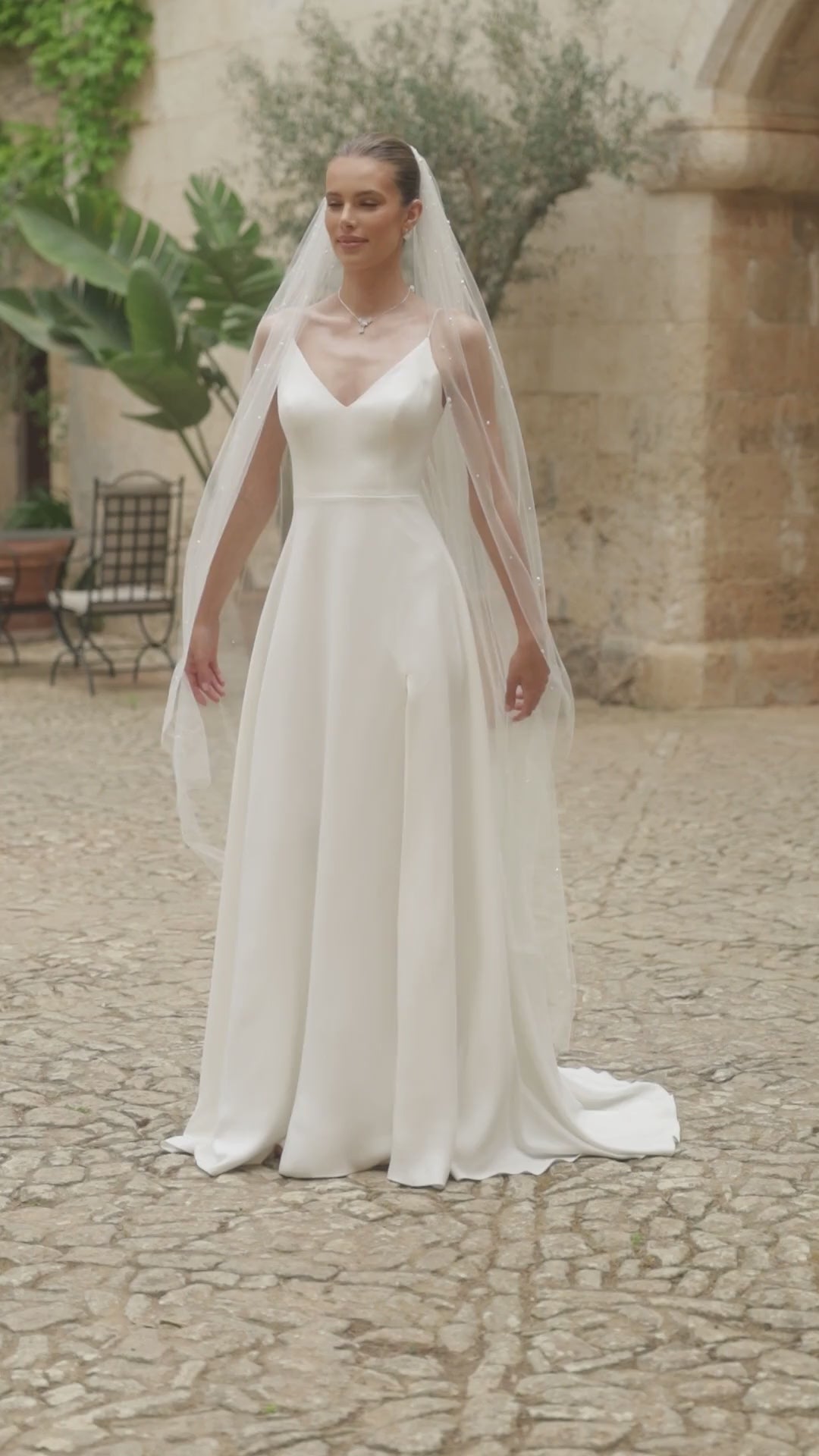 VOILE DE MARIÉE LONG AUX 235 PERLES S527