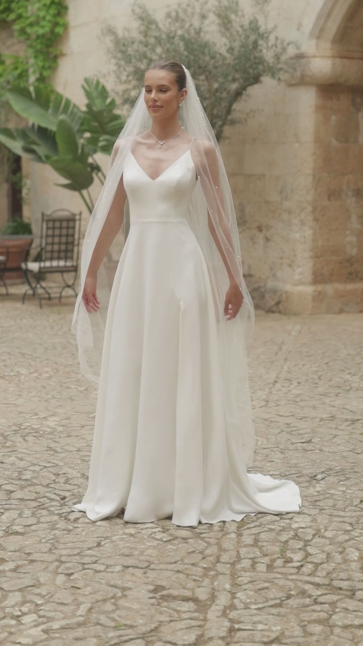 VOILE DE MARIÉE LONG AUX 235 PERLES S527
