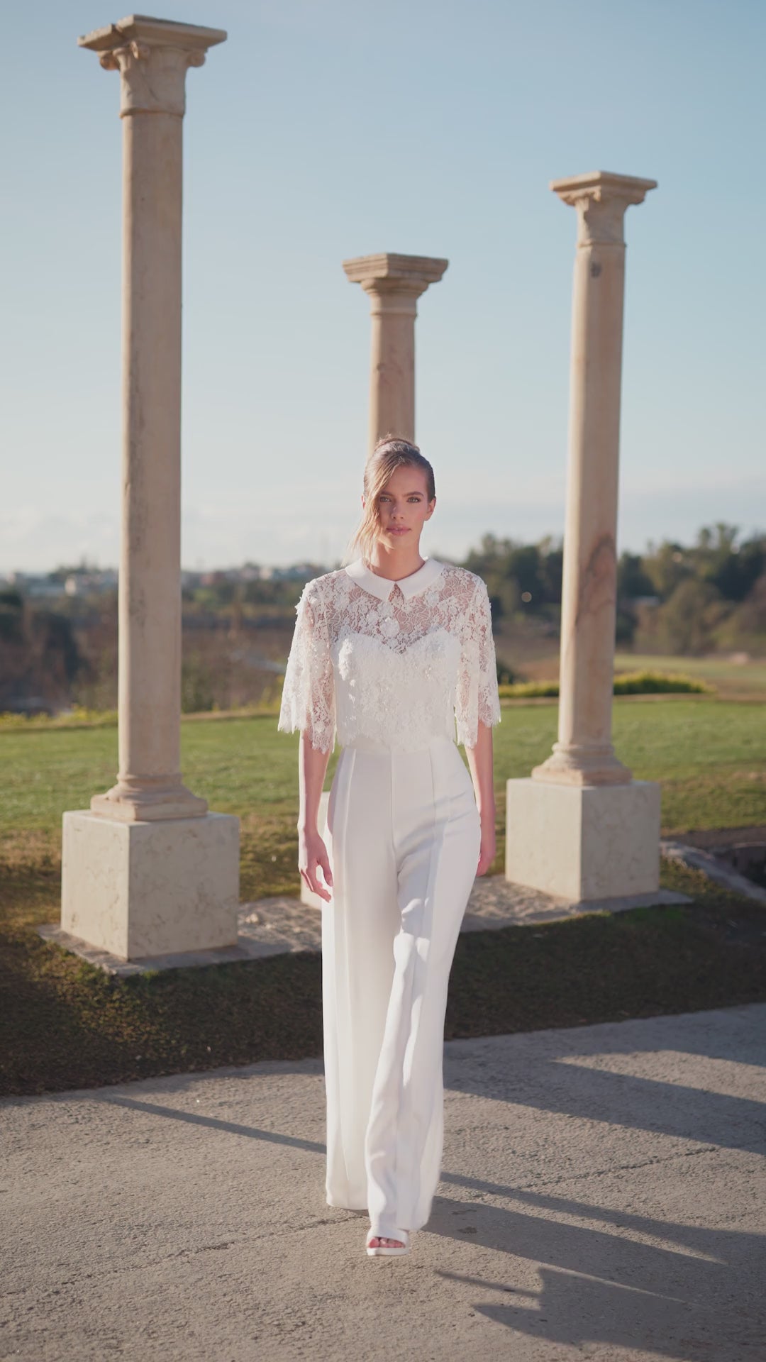 Top de mariée E522 – dentelle – col rond et manches 3/4