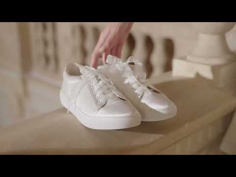 BASKETS DE MARIÉE NINA – SATIN IVOIRE ET PERLES AVEC LACETS ORGANZA OU SATIN