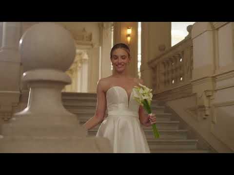 SANDALES DE MARIÉE JUDITH – SATIN IVOIRE À TALON BAS ET RUBAN AJUSTABLE